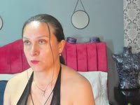 I am a mature woman who knows her body and loves to experiment every day. I would love to meet people with lots of fantasies and enjoy incredible moments together. I am very passionate and like to see the person I am talking to on camera if possible.