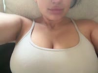 Ik kan lief zijn... maar ook een beetje gevaarlijk. Hangt er vanaf hoe jij me behandelt