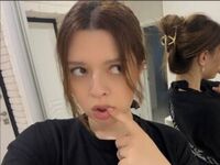 camwhore spreading pussy DevonaChurchey