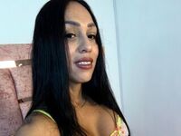 jasmin cam model GiaDinamoe