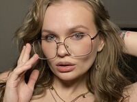 camgirl porn webcam KattyWests