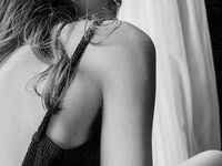 naughty camgirl masturbating with dildo RemaRoy