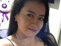 camgirl masturbating with vibrator MariaJohson