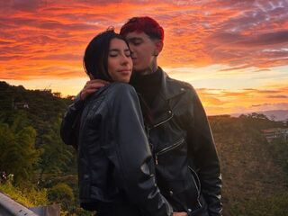 camgirl fucked in ass ChloeAndAres
