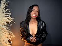 webcamgirl bdsm sex show AlessiaRoyal