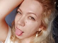 webcamgirl foot fetish chat room AlexysLuna