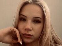 fingering girl AletaKunde