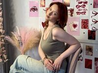 webcam babe chat room AlisonWeidert