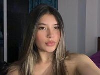naked camgirl fingering pussy AmberEmery