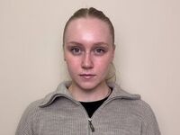 hot webcam slut CarolMelser