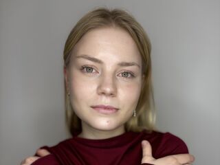 chat room live show CarolynPratt