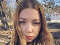 hot girl live cam ColletteSitzes