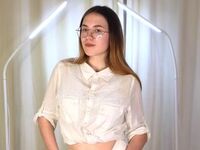 voyeur webcam CorneliaGarnier