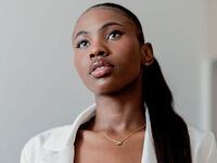 nude gamgirl CrischelNovaks