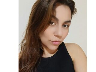 naked webcamgirl video DaniMiel