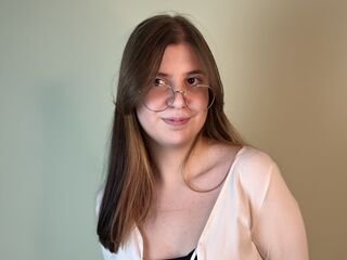 extreme cam DebbraAdonis