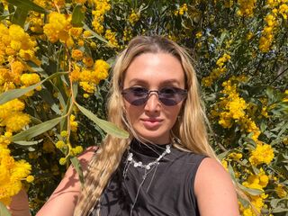 cam girl sexshow DelaineClowerd