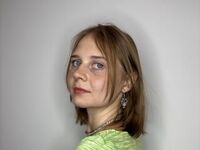 free chatroom DenniseVerso