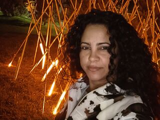 fingering cam whore ElaMerisan