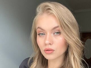 sexchat room ElaraBrooks