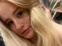 cam girl masturbating with vibrator ElvinaHadwin