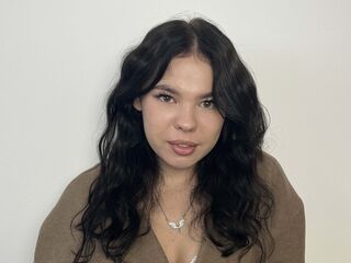 camgirl webcam picture EmaRushlow
