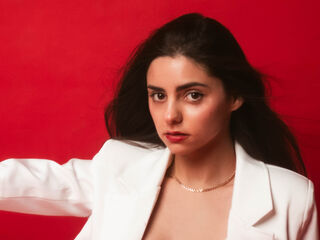 naked camgirl picture EmiliMua