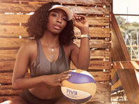 show live EmilyValenci