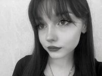 camslut EvelynnCaillouet