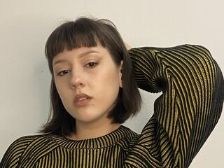 webcamgirl video chat FannieRasberry