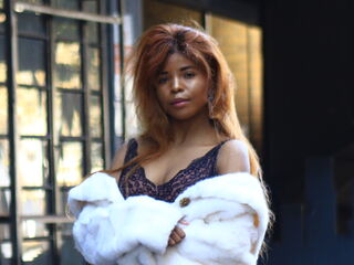 cam stripper FifiCaramel