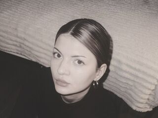 naked webcam girl video GenaBaillargeon