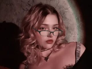 cam girl pic GlynisLathon