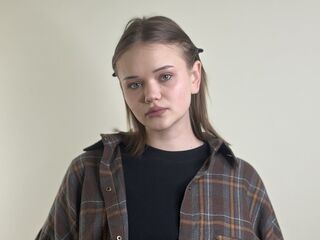 webcam bitch chatroom HeikeGraciano