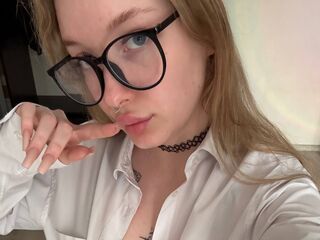shower web cam JadeDerrow