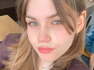 webcamgirl JeniceArmster