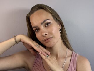 naked girl with live cam masturbating JerilynMominee