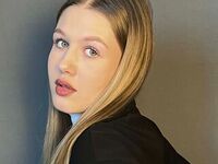 hot strip tease web cam JoycelynDoctor