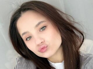 naked camgirl gallery KateCally