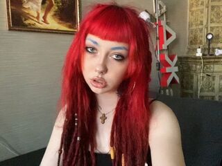 hot camwhore KiaraSi