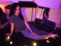 live sex cam KyaraLux