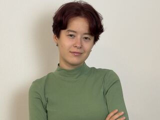 topless camgirl LanKudron