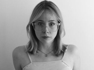 chat room cam LanaAmster