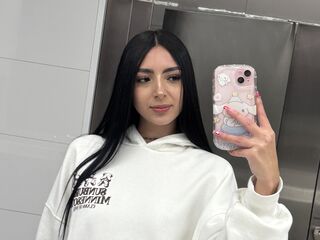 girl topless LauraMeeth