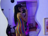 camslut fingering wet pussy LilyCastle