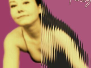 adult videochat room LucyLevatto