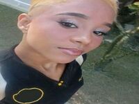 camgirl pic MairaliCruz