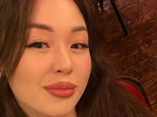 naughty cam girl fingering pussy MalkaBoccanfuso