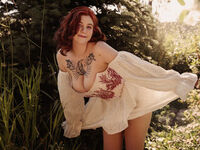 nude cam photo MelanieStoyn