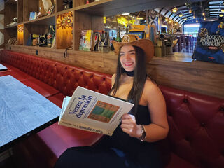 chat room webcam picture MelanyCol